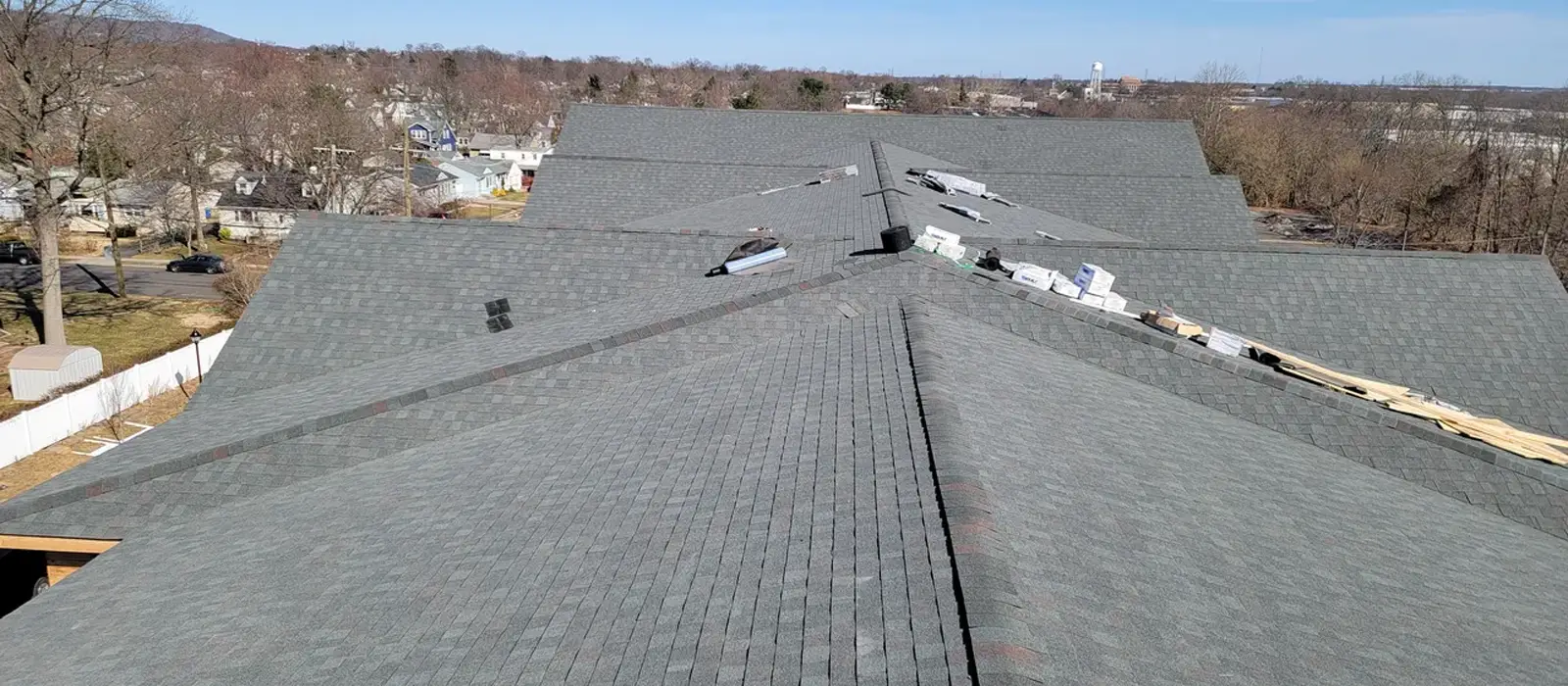 Azur Pro Roofing Siding.